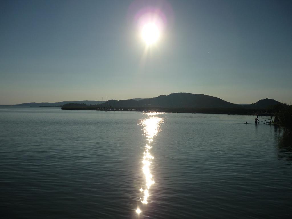 Balaton Eldorado Camping Hotel Badacsonytördemic Екстериор снимка
