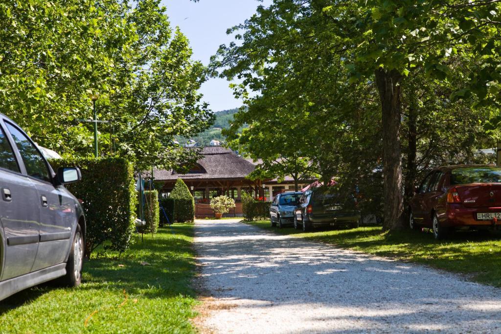 Balaton Eldorado Camping Hotel Badacsonytördemic Екстериор снимка